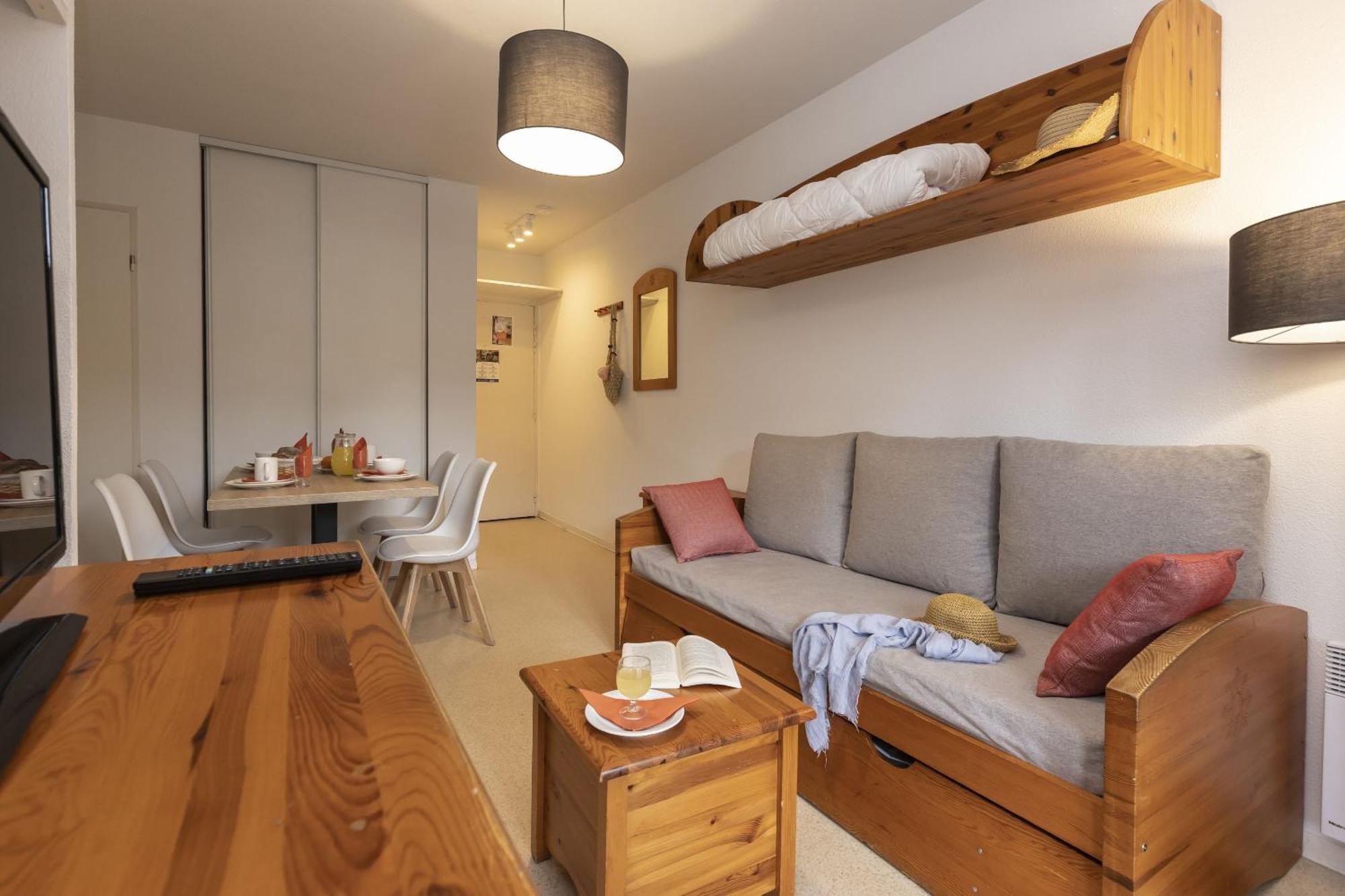 Residence Odalys Mille Soleils Font-Romeu-Odeillo-Via Exterior photo