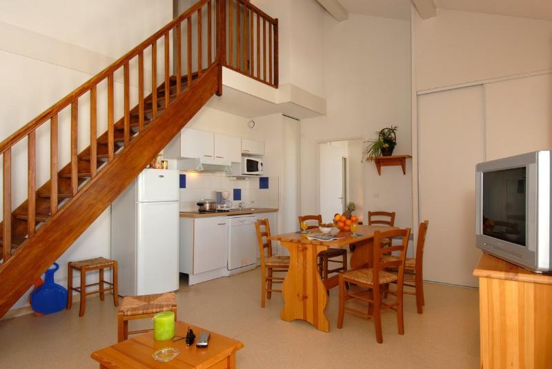 Residence Odalys Mille Soleils Font-Romeu-Odeillo-Via Exterior photo